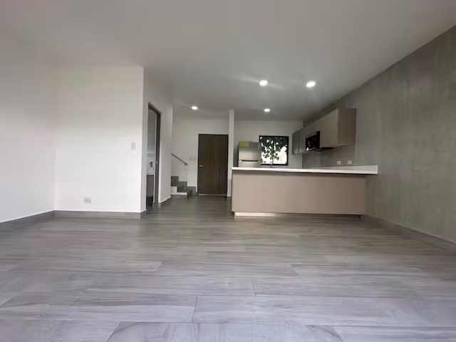 Comoda y Moderna casa en Alquiler en Guachipelin de Escazu con Linea Blanca - Imagen 3