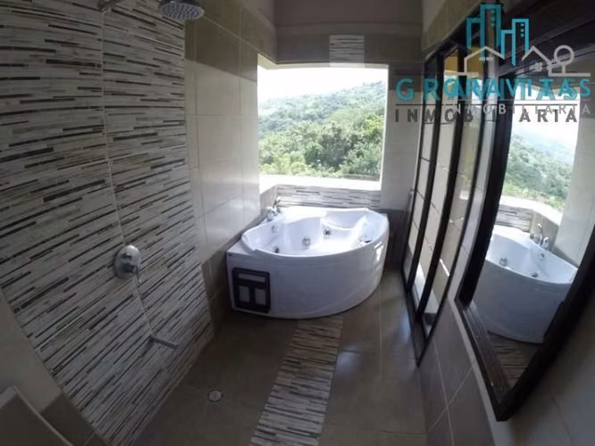 Alquiler de casa en los Altos, Escazú 300m2 ID 2028