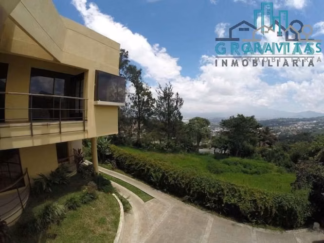 Alquiler de casa en los Altos, Escazú 300m2 ID 2028