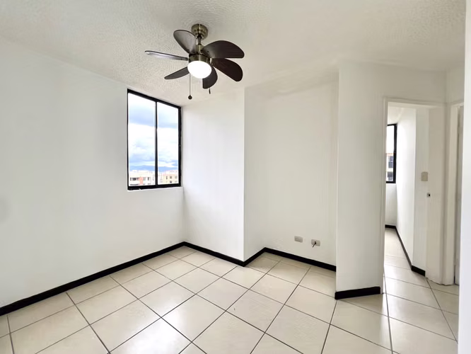 Venta de Apartamento en Concasa. ¡Último piso y amenidades! San Rafael de Alajuela. - Imagen 9