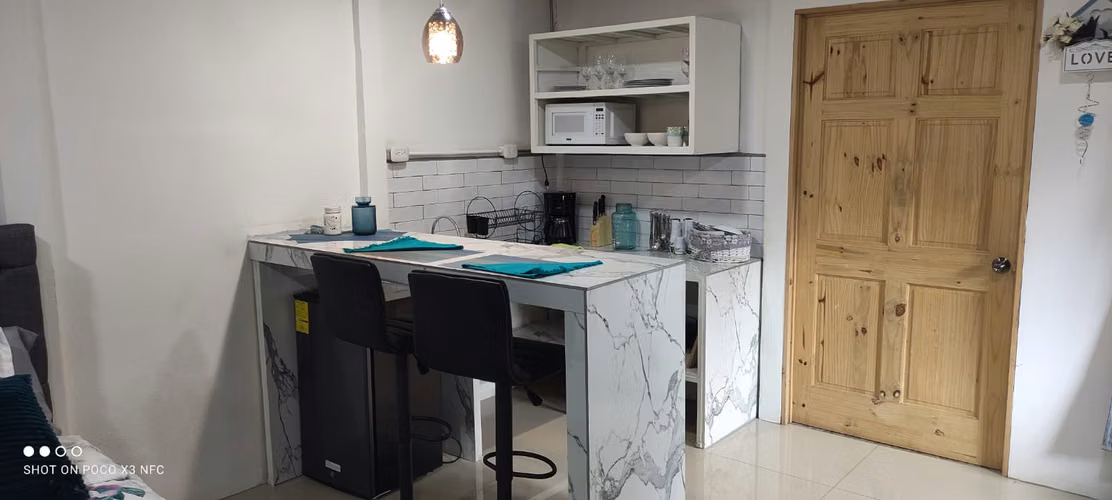 Propiedad con Casa, Apartamento y Bodega, en Orotina, Alajuela