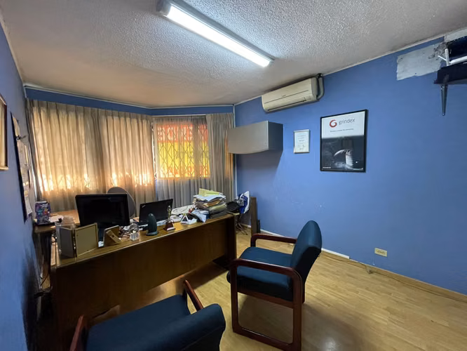 Venta Casa Esquinera en Rohrmoser | Uso Mixto | Ideal para Oficinas o Vivienda