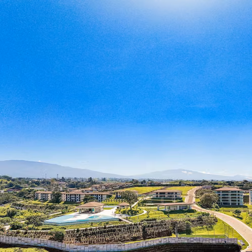 Apartamento Amueblado de 3 Habitaciones en Condominio El Canal, Grecia