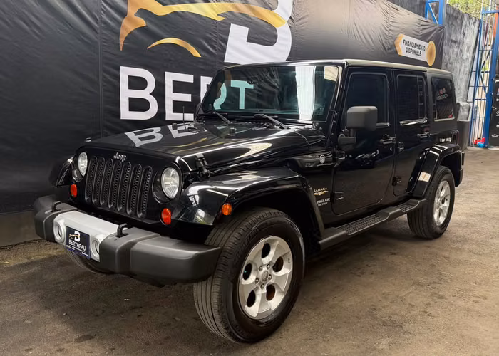 JEEP WRANGLER SAHARA 2013 NEGRO MANUAL