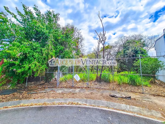 FLAT LOT OF 1,170 M2 IN SAN RAFAEL DE ESCAZU X LA PACO