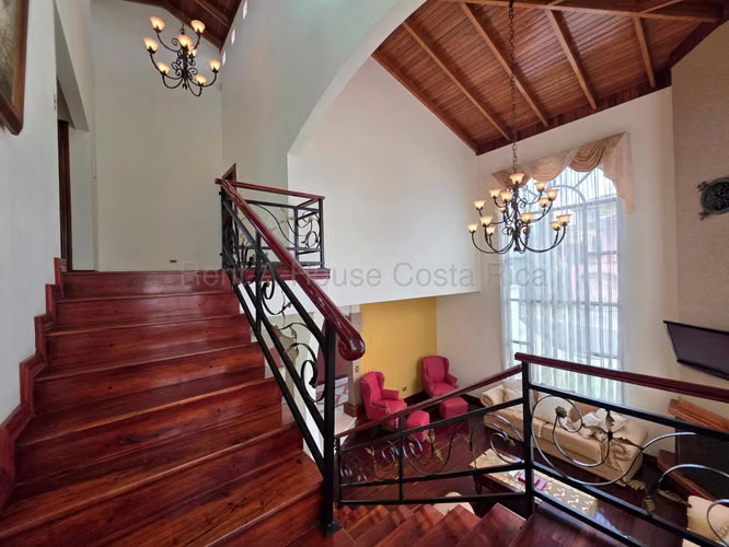 Venta de Casa en Residencial Altamonte Granadilla Curridabat - Imagen 13
