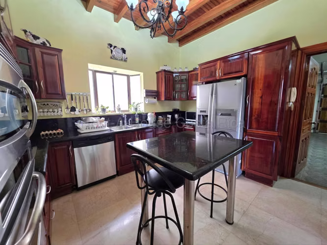 Venta de Casa en Residencial Altamonte Granadilla Curridabat - Imagen 11