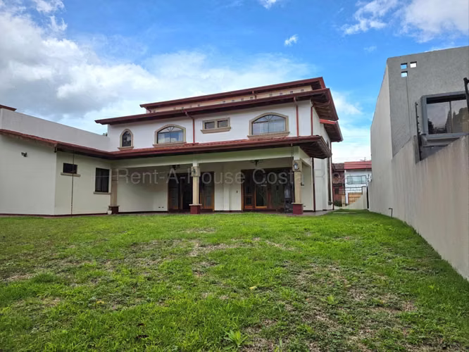 Venta de Casa en Residencial Altamonte Granadilla Curridabat - Imagen 4
