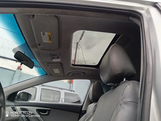 Hyundai elantra limited