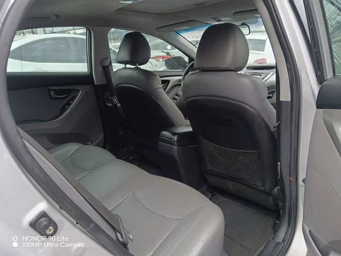 Hyundai elantra limited
