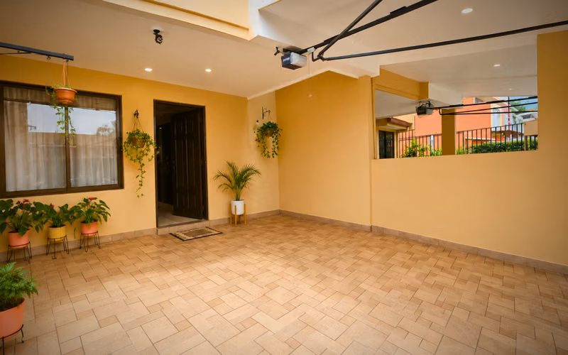 Venta de Casa 2 habitaciones en Granadilla, Curridabat