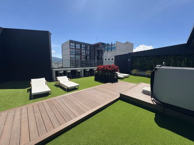 *Venta de apartamento estudio  nuevo en Torre en Barrio Escalante.