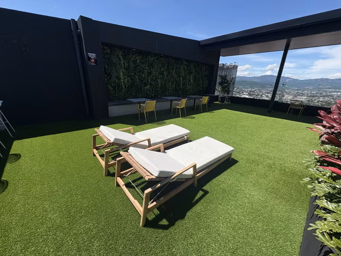 *Venta de apartamento estudio  nuevo en Torre en Barrio Escalante.