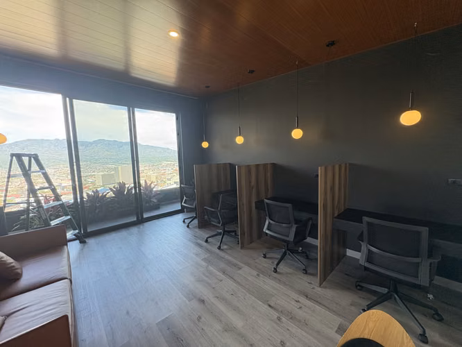 *Venta de apartamento estudio  nuevo en Torre en Barrio Escalante.