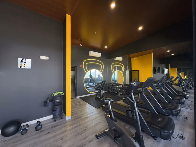 *Venta de apartamento estudio  nuevo en Torre en Barrio Escalante.
