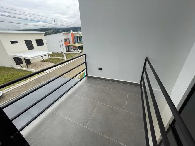 *PRE VENTA Casas de 5 HABITACIONES en Condominio, La Unión