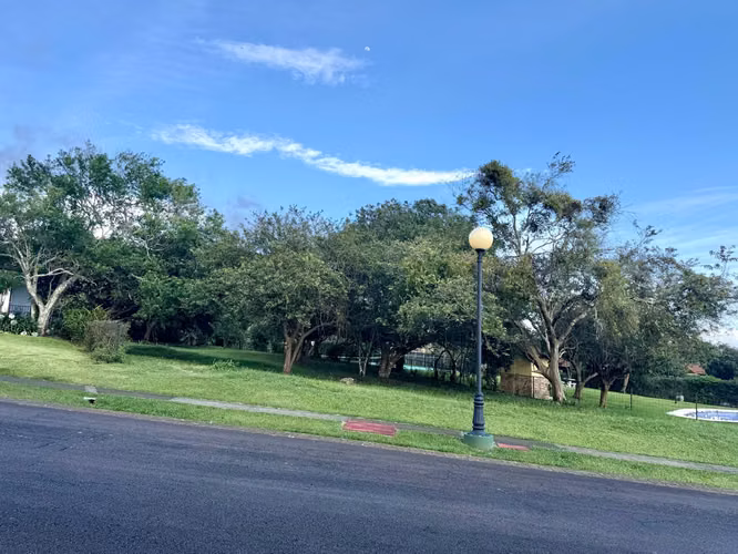 Lote de 1,751 m2 en Exclusivo Condominio, San Isidro - Imagen 3