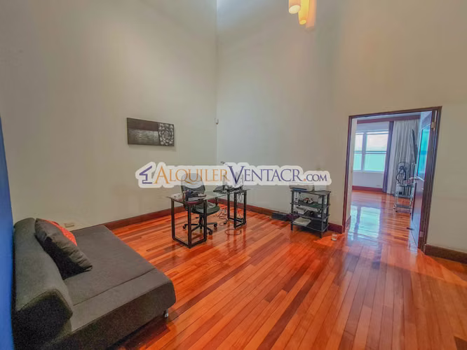 Trejos Montealegre x Avenida Escazú! Condominio de 311 m2 - Imagen 18