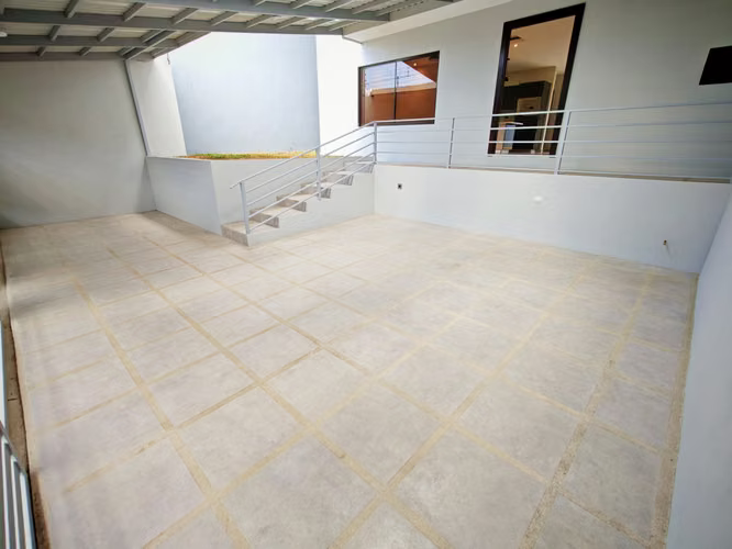 *Venta de casa en Quizarco Santo Domingo de Heredia. - Imagen 2