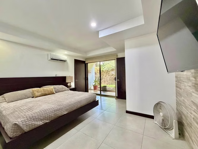 ALQUILER DE CASA AMUEBLADA EN CONDOMINIO EN POZOS DE SANTA ANA - Imagen 5
