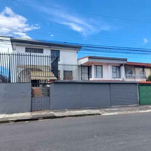 Property with mixed land use in San José