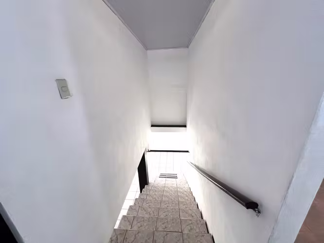 Venta casa amplia de 2 plantas en San Francisco de Dos Ríos. (MN)