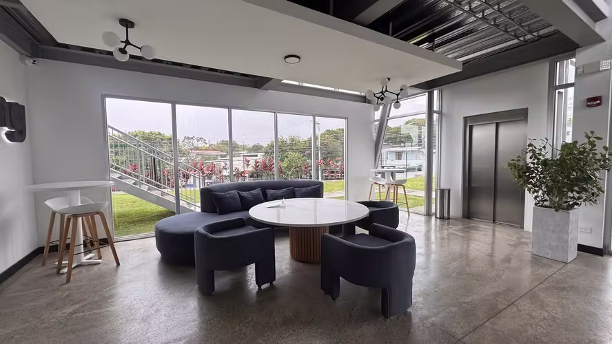 Venta/Alquiler Apartamento en Condominio Khaya, Curridabat (AD)