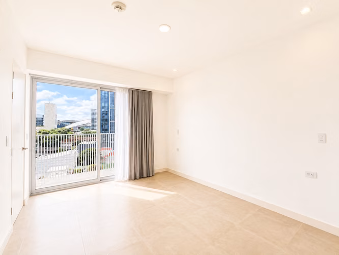 Venta apto contemporáneo con vistas panorámicas, La Sabana. (MN)