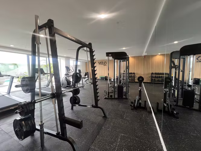 Venta apto contemporáneo con vistas panorámicas, La Sabana. (MN)