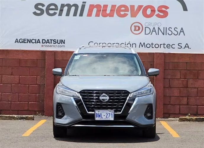NISSAN KICKS 2023 AUTOMÁTICA GASOLINA GRIS