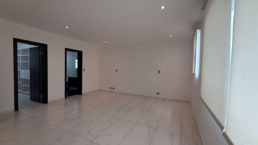 Alquiler de Casa en Condominio Santa Ana - Imagen 13