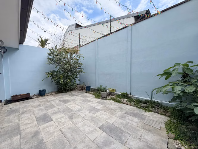 249 / Alquiler  / Casa / Santa Ana / Condominio / Seguro - Imagen 11