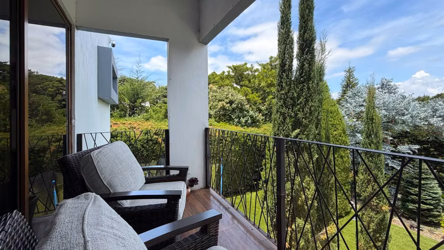 Se vende residencia de Lujo en San Rafael de Heredia - Imagen 14