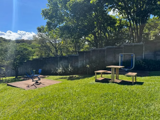 Venta de lote en condominio Santa Emilia, La Ceiba de Alajuela. - Imagen 9