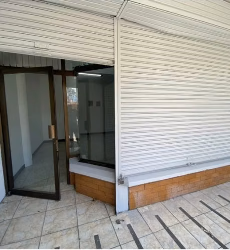 EXCELENTE UBICACIÓN EDIFICIO EN ALQUILER O VENTA EN LOS COLEGIOS DE MORAVIA