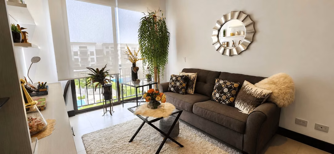 ALQUILER de Apartamento en PARQUES DEL SOL, en Brasil de Santa Ana. - Imagen 2
