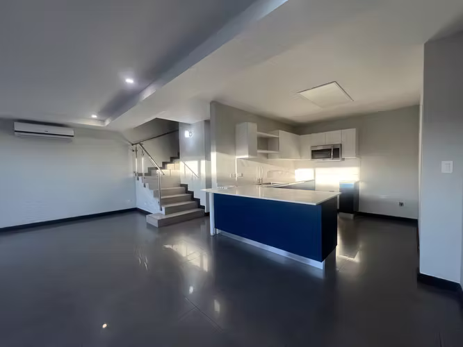 CASA EN CONDOMINIO 194m2 MODERNA CON TERRAZA EN SANTA ANA