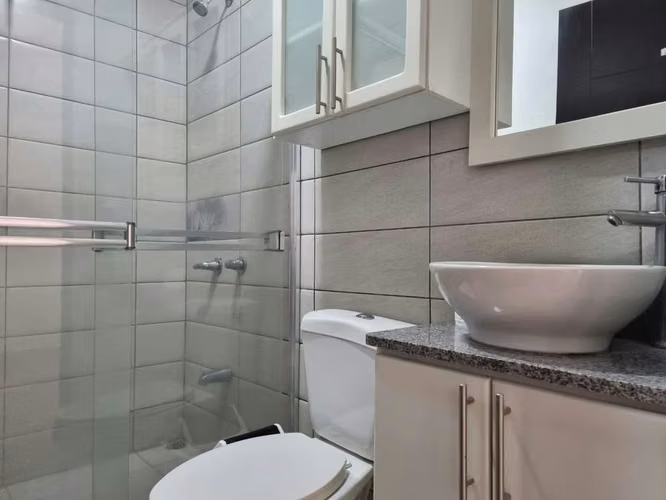 VENTA DE APARTAMENTO EN CONDOMINIO EN SANTA ANA CENTRO