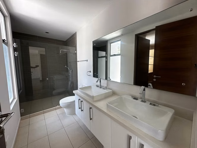 VENTA DE APARTAMENTO EN BOSQUES DE ESCAZÚ PARA INVERSIÓN - Imagen 8