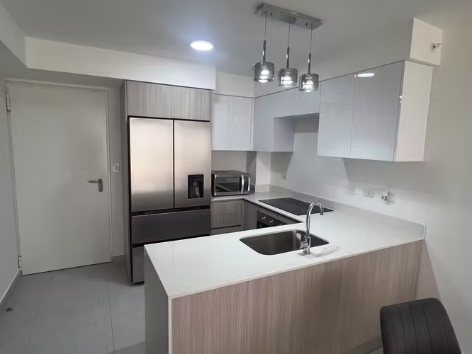 Apartamento Piso 9 Uruka Point con Linea Blanca y Muebles - Imagen 18