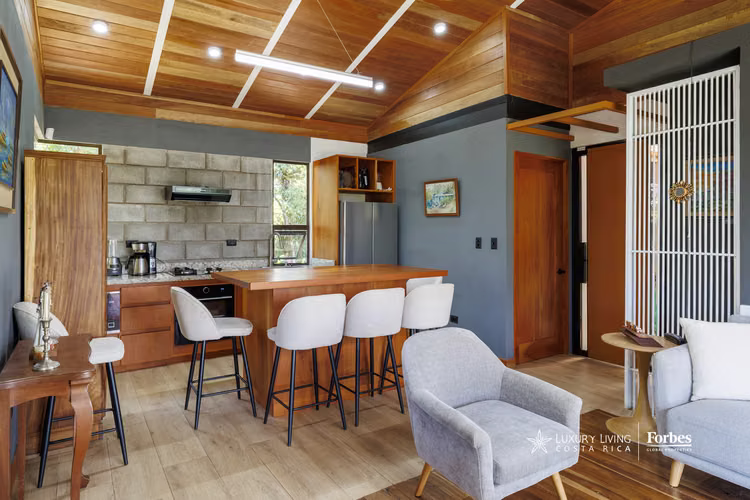 21467 - Casa Moderna con Terraza y Vista a la Naturaleza, San Ramon