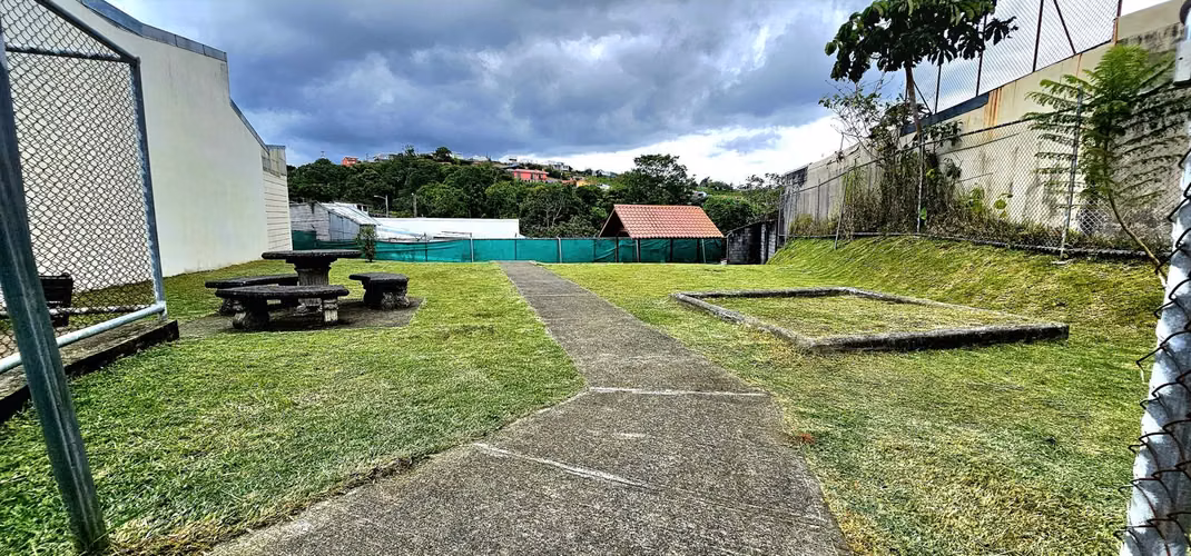 Venta de Casa en Guadalupe CONDOMINIO