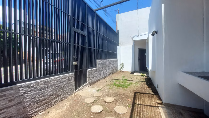 Venta. Residencial con Aguja. Altos de Horizonte, San Jose