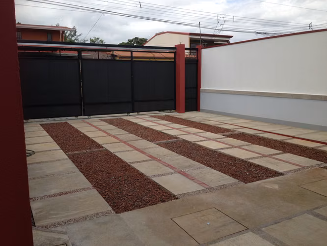 Hermoso Apartamento, Residencial El Páramo, 600 metros Municipalidad - Imagen 13