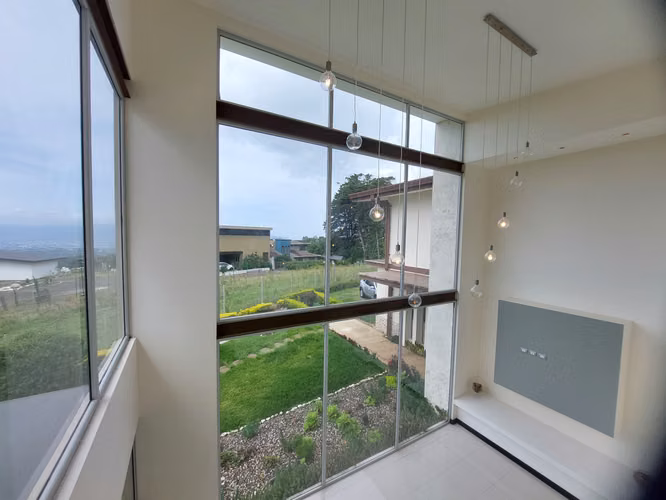 Venta con Vista al Valle Central. Concepción - San Rafael, Heredia