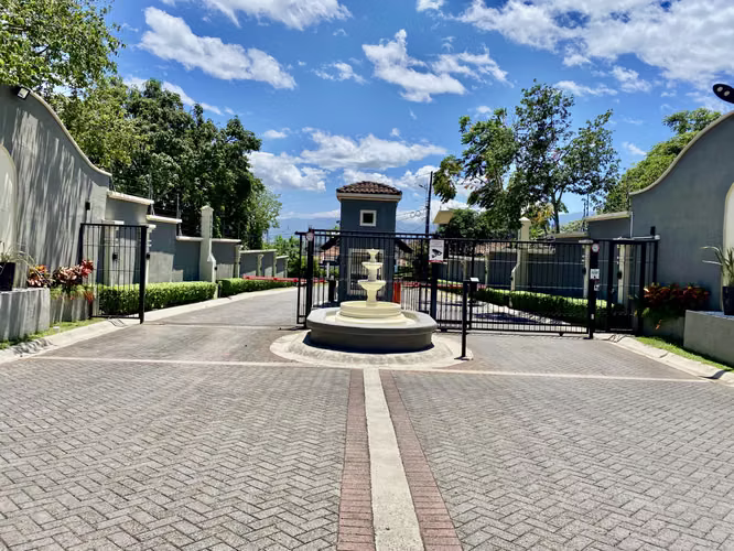 Venta de Lote en La Guacima GVO - Imagen 12