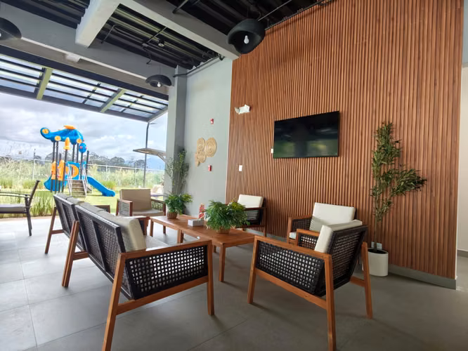 Se vende hermoso apartamento en Heredia con amenidades