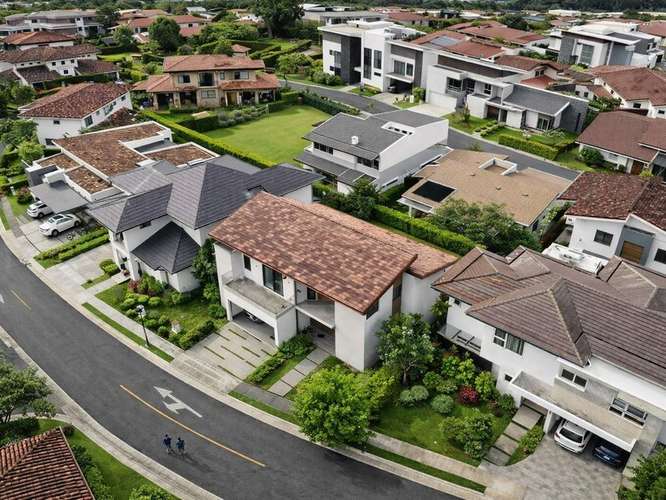 Lote Residencial en Venta en Santa Ana, San José Condominio Villamont ID27074 - Imagen 4