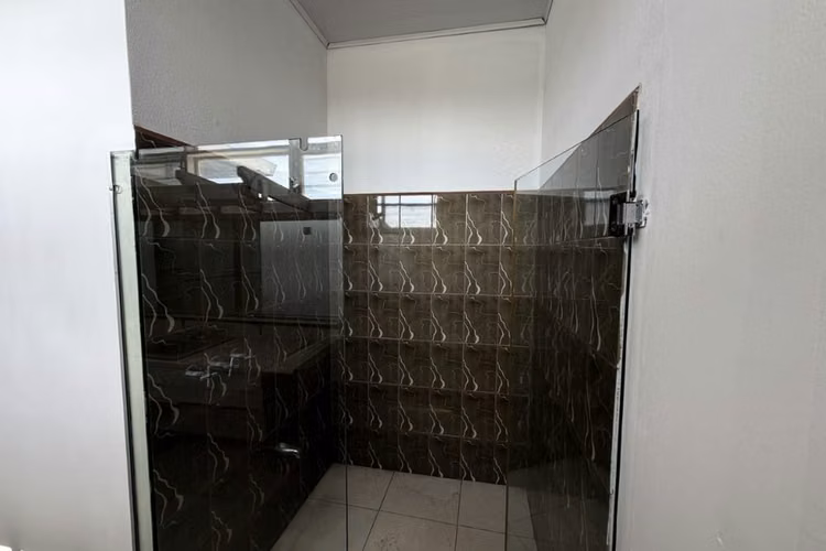 VENDO CASA ESQUINERA EN CATEDRAL, SAN JOSÉ.