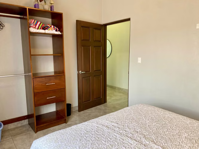 Casa Amueblada en Residencial Privado | Barrio Mercedes, Atenas